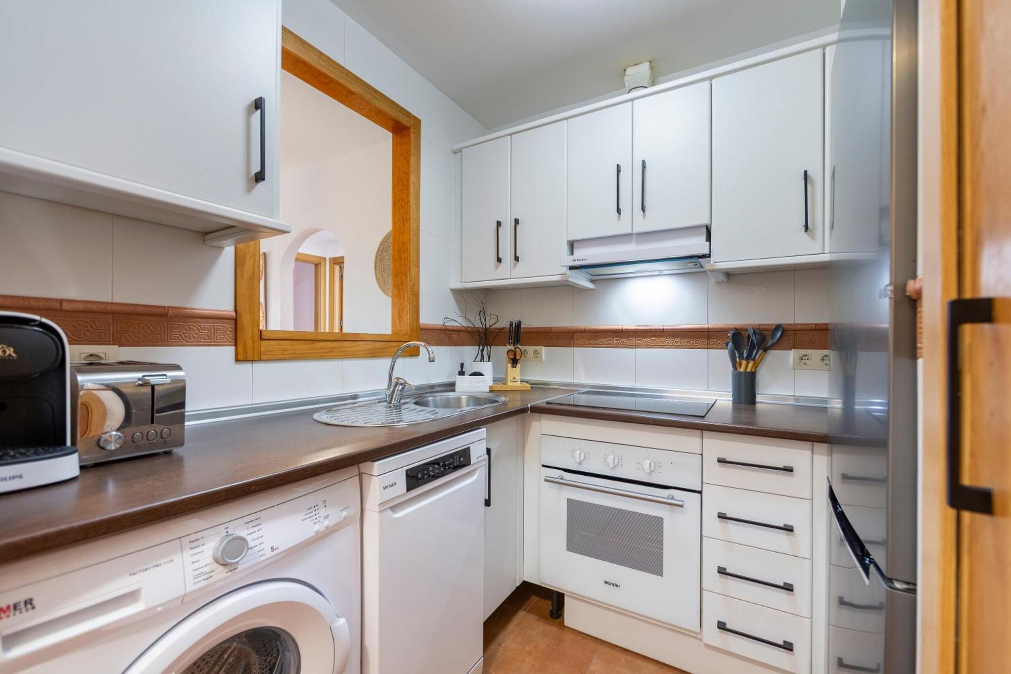 Jardin Privado # Netflix # Playa A 8Min # Wifi # Familia # Apartamento Vera Exterior foto