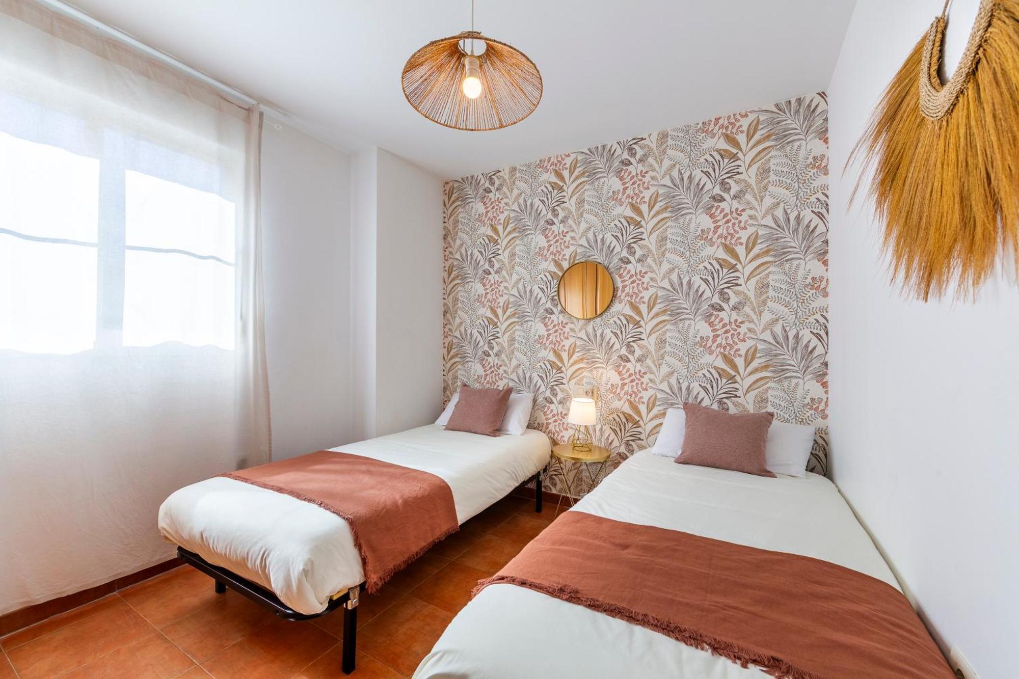 Jardin Privado # Netflix # Playa A 8Min # Wifi # Familia # Apartamento Vera Exterior foto